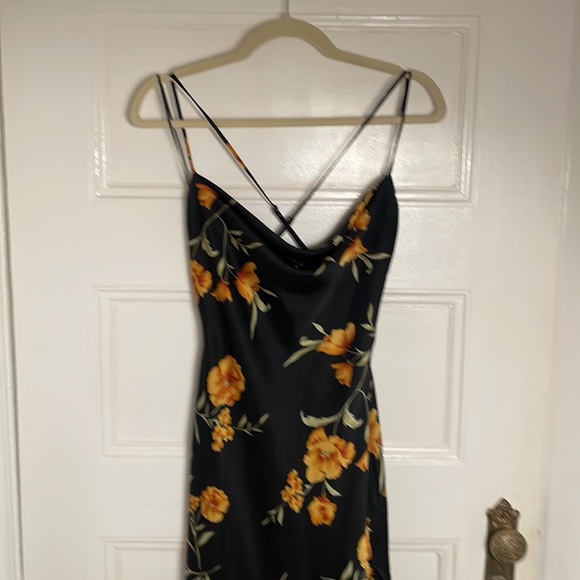 Astr the label Gaia dress - Picture 4 of 9